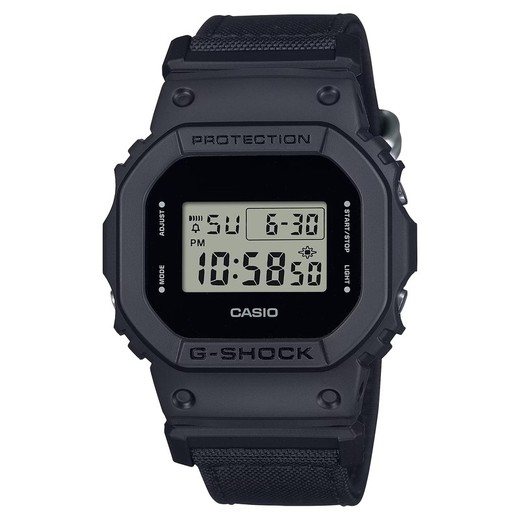 Montre Casio G-SHOCK pour homme modèle DW-5600BCE-1ER