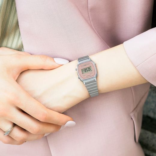 Relógio Casio COLLECTION WOMEN LA670WEA-4A2EF MULHERES