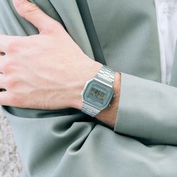 Relógio Casio VINTAGE MAN A168WA-3AYES HOMEM