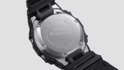 Reloj G-SHOCK modelo DW-5000R-1AER marca Casio para Hombre