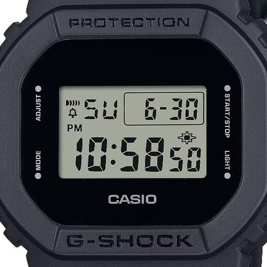 Montre Casio G-SHOCK pour homme modèle DW-5600BCE-1ER