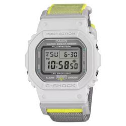 Reloj G-SHOCK modelo DW-5600MNC-7A8ER marca Casio Hombre