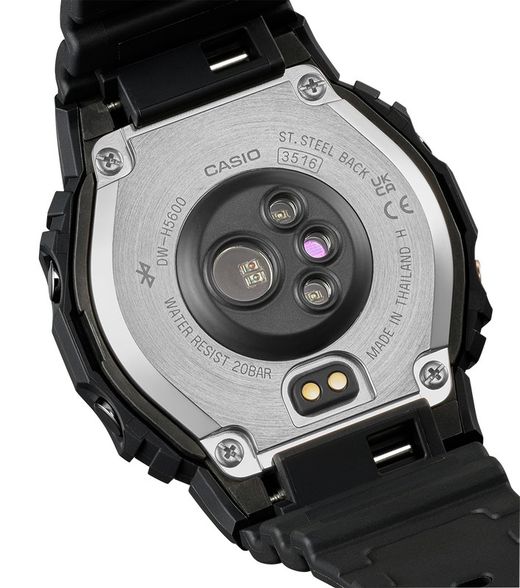 Reloj G-SHOCK modelo DW-H5600-1ER marca Casio Hombre