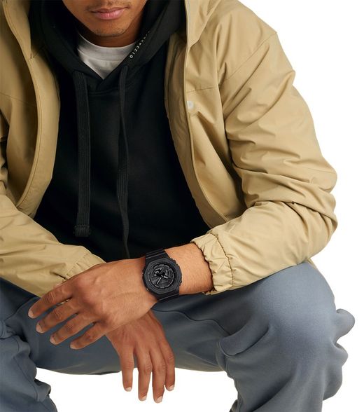 Montre G-SHOCK modèle GA-B2100-1A1ER de la marque Casio Gentleman