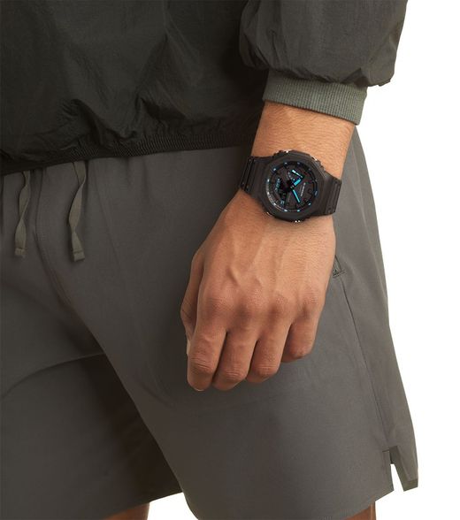 Reloj G-SHOCK modelo GA-2100-1A2ER marca Casio para Hombre