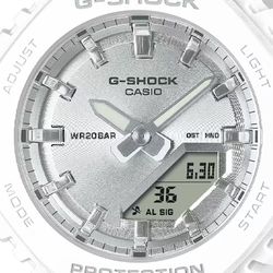 Reloj G-SHOCK modelo GMA-P2100VA-7AER marca Casio Mujer