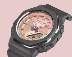 Reloj G-SHOCK modelo GMA-P2110SC-4AER marca Casio