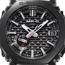 Montre Casio G-SHOCK pour homme modèle MRG-B2100B-1ADR