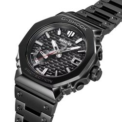 Montre Casio G-SHOCK pour homme modèle MRG-B2100B-1ADR